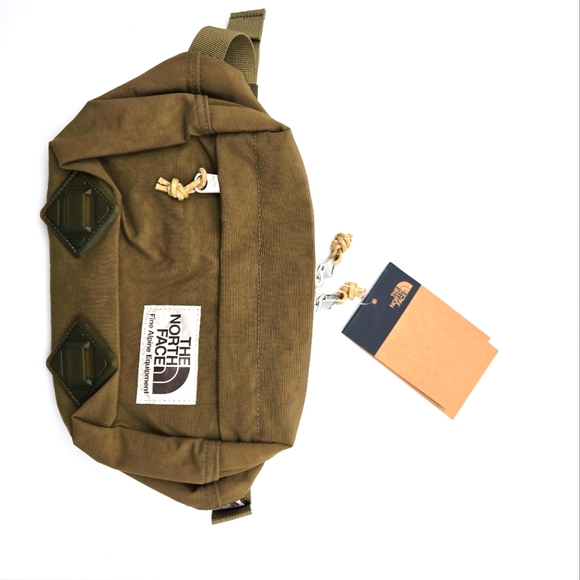 #112  NWT - The North Face Berkeley Lumbar - Military Olive/Antelope Tan - Picture 3 of 15
